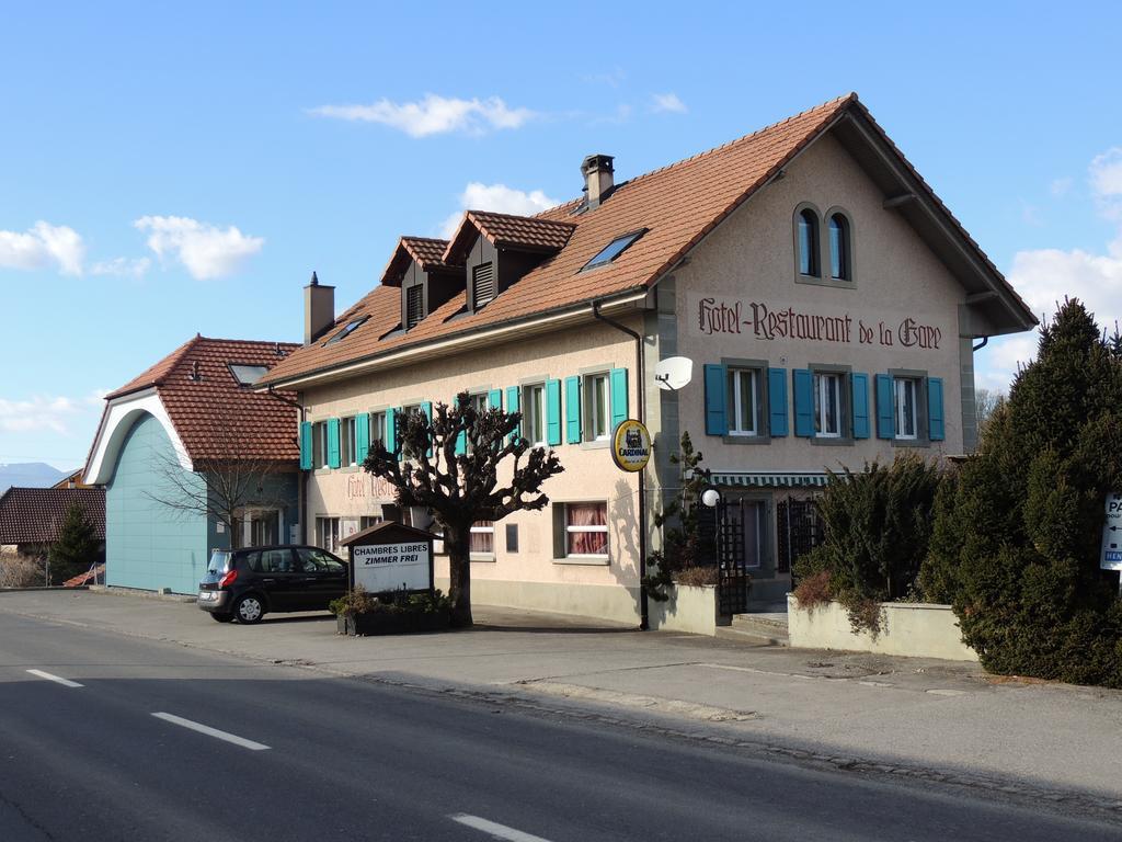 Hotel De La Gare Cousset 외부 사진