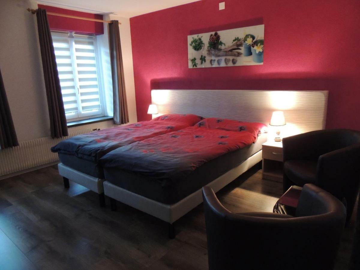 Hotel De La Gare Cousset 외부 사진